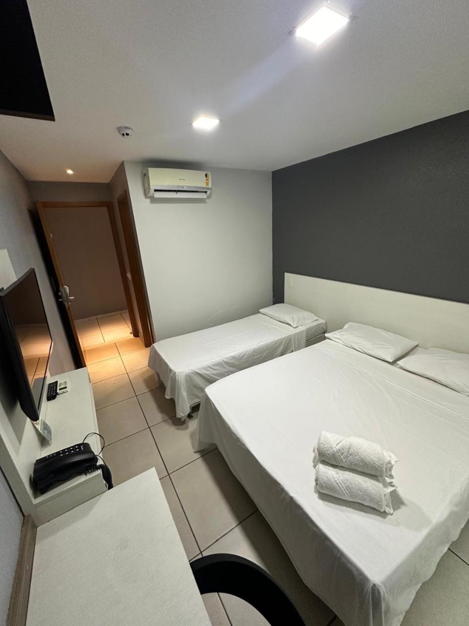 Rota 232 Hotel كاروارو المظهر الخارجي الصورة
